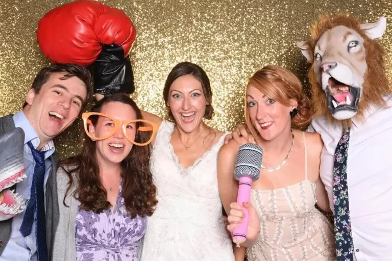 London Photo Booth Rental For Wedding